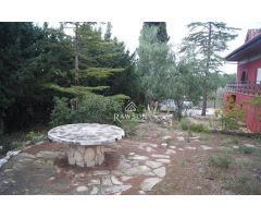 Chalet en venta con piscina
