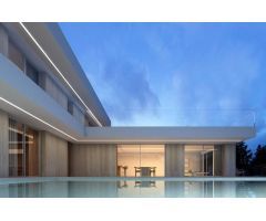 Villa moderna de obra nueva, a 350 metros de la Cala de La Fustera.