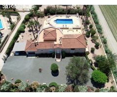 Villa en Venta en El Camino de Catral, Alicante