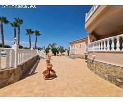 Villa en Venta en El Camino de Catral, Alicante