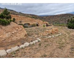 Terreno con cuevas y vistas al mar en Güimar
