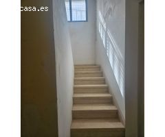 Edificio Hotelero en La Paz - Oportunidad de Inversión con Locales Comerciales