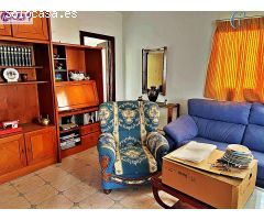 Parcela con vivienda para reformar y piscina en el Fontanal (Chiclana)