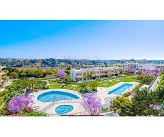 Piso en venta en Benatalaya, Entre Estepona y Marbella.