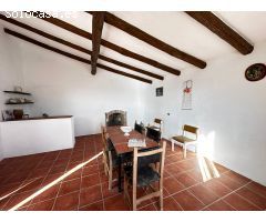 Tu refugio rural en Casares: un paraíso de tranquilidad y naturaleza