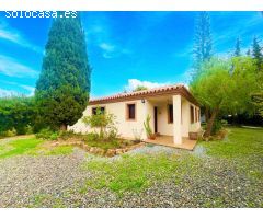 Oportunidad única en Estepona: Finca Rústica entre el campo y la ciudad