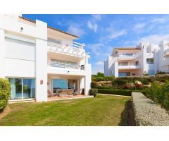 EXCLUSIVO APARTAMENTO EN PLANTA BAJA EN ALCÁZABA LAGOON – CASARES