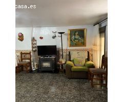 CASA EN VENTA DE DOS PLANTAS EN YESTE