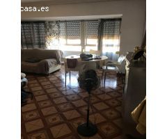 PISO DE AMPLIAS ESTANCIAS EN ZONA MADRIGAL