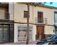 CASA EN EL CENTRO DE VILA-REAL PARA REFORMAR