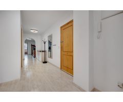 Apartamento en Venta en Torrevieja, Alicante