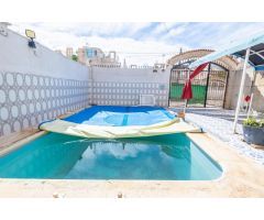 Chalet en Venta en Torrevieja, Alicante