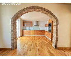 ¡MAGNIFICO DUPLEX! en Beniel. Con 4 Dormitorios, 2 baños, terraza, y GARAJE incl