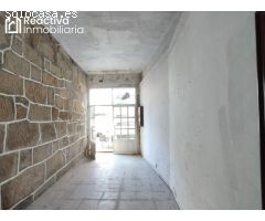 Local céntrico en venta en Padrón