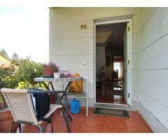 Chalet independiente con jardín en Urb. Aldea Nova