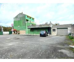 Casa de 4 plantas + sótano, con zona de parking de 500 m2