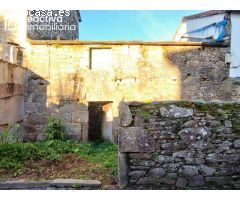 Casita de piedra con pequeña finca, para rehabilitar.