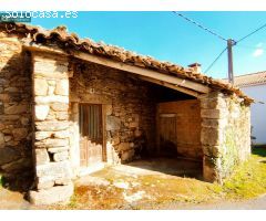 CASA DE PIEDRA en Santiago, para REHABILITAR, con finca de 2.000 m2