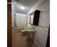 Amplio piso en venta en Requena