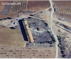 Antigua granja avícola en Sinarcas 15000 metros parcela