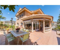 Pareado en Venta en Caserío El Campello, Alicante