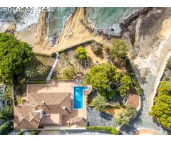 Villa de Lujo en Venta en San Juan Playa, Alicante