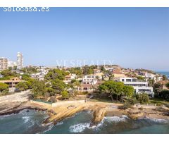 Villa de Lujo en Venta en San Juan Playa, Alicante