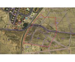 Solar de 142.250 m² en Parque Holandés