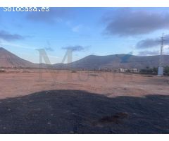 Terreno Urbano de 28.476 m² en La Oliva