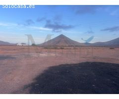 Terreno Urbano de 28.476 m² en La Oliva