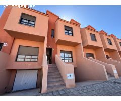 Adosado en venta en calle alpende 51 El Matorral