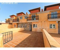 Chalet adosado avenida grandes playa , Corralejo