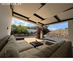 Exclusiva villa de lujo en Llanos de la Concepción Puerto del Rosario