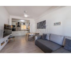 CHALET ADOSADO EN CALETA DE FUSTE CERCA DE LA PLAYA