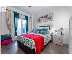 Exclusivo ático con 97 m2 de terraza y vistas a Sierra Nevada en Barrio Periodistas