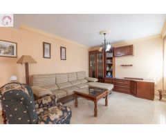 Adosado en Venta en Vegas del Genil, Granada