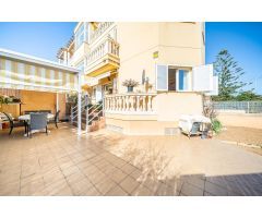 Planta baja de 3 dormitorios, gran terraza y parking en Son Ferrer