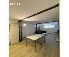 LOCAL ADAPTADO PARA USO MULTIPLE COMO VIVIENDA Y DESPACHO PROFESIONAL