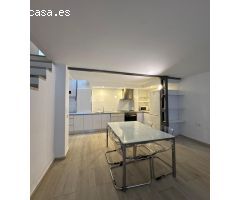LOCAL ADAPTADO PARA USO MULTIPLE COMO VIVIENDA Y DESPACHO PROFESIONAL
