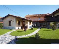 Villa en Venta en Cudillero, Asturias