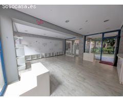 LOCAL COMERCIAL CON DOBLE VIDRIERA Y ACCESO EN EL CORAZÓN DE SAMA DE LANGREO