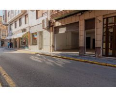 MONTA TU NEGOCIO CON UNA MÍNIMA INVERSIÓN LOCAL EN EL CENTRO
