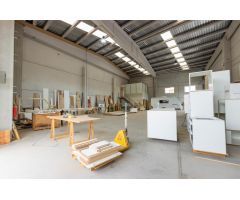 ???????? ¡Oportunidad única! Nave industrial en Bigastro y 2 negocios a pleno rendimiento ??????????