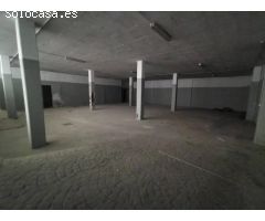 Nave industrial spacioso y luminoso a la salida de la A7 en Manilva!