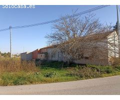 CASA CON TERRRENO EN LLANO DE BRUJAS