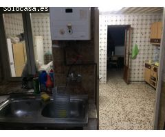 CASA DE DOS PLANTAS EN TOTANA  con bonita terraza  para noches de verano
