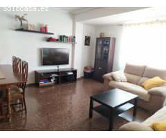 SE VENDE MAGNIFICO PISO EN ZONA PUERTA NUEVA