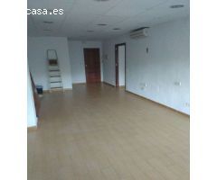 SE  ALQUILA O VENDE ESTUPENDO ENTRESUELO