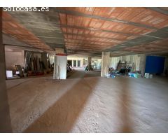 Local comercial único