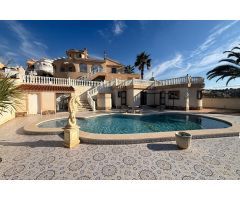 Villa en Venta en Ciudad quesada, Alicante